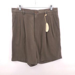 NWT Joseph & Feiss Resort silk kahki green short